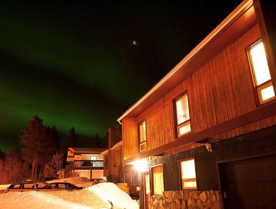 圖片 加拿大黃刀鎮北極光觀賞-甘露市-優鶴國家公園-班芙國家公園-強斯頓峽谷-水怪湖 8日遊
